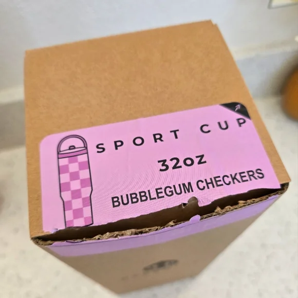 Bubblegum Checkers - Picture 14 of 14